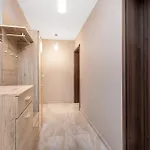Cozy Corner: Apartment With Wifi And Private Balcony